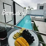 Casa Climatizada Duas Suites, Perto Da Praia